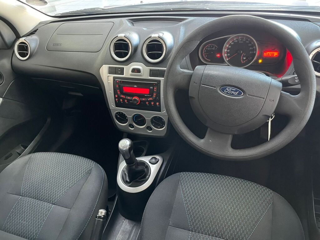 2016 FORD FIGO, Blue, 158140Kms, Manual, Hatchback, Petrol, R114 900, Worcester
