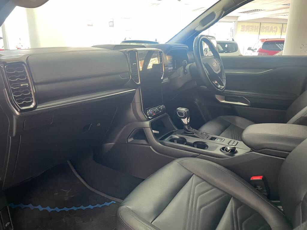 2024 FORD EVEREST, Burnt orange, 39700Kms, Automatic, SUV, Diesel, R679 900, NORTIER MOTORS Worcester