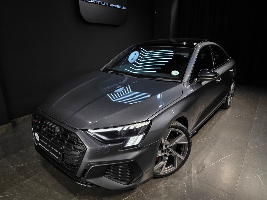 AUDI S3 QUATTRO STRONIC