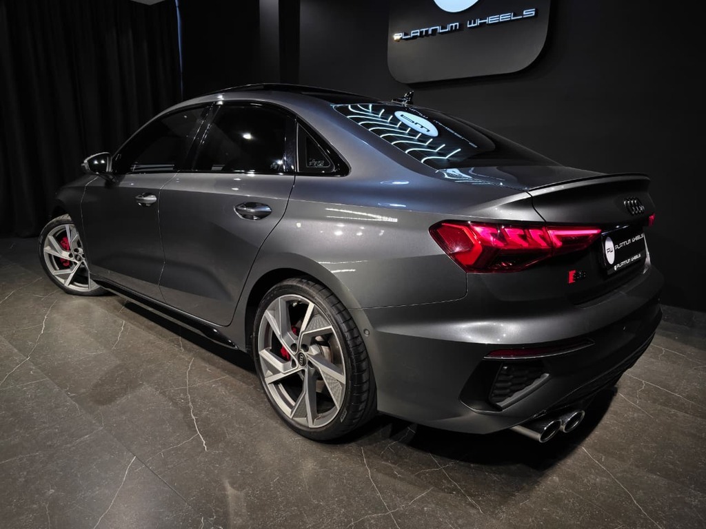 AUDI S3 QUATTRO STRONIC