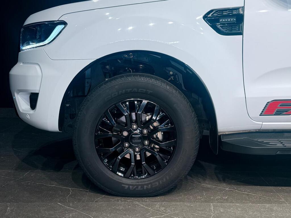 FORD RANGER FX4 2.0D A/T P/U D/C