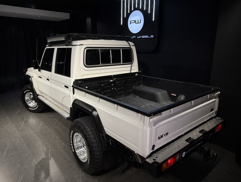TOYOTA LAND CRUISER 79 4.5D P/U D/C