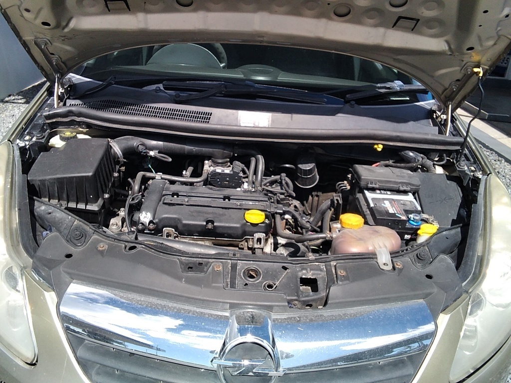 2010 OPEL CORSA, Gold, 186635Kms, Manual, Hatchback, Petrol, R99 995, Goodwood
