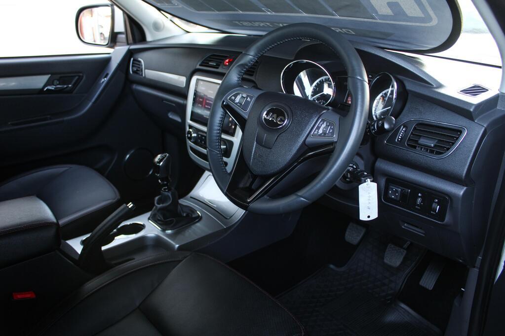 2023 JAC T8, White, 3637Kms, Manual, Bakkie Double Cab, Diesel, R379 995, Goodwood