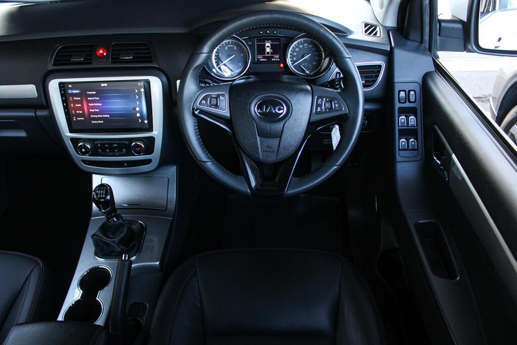 2023 JAC T8, White, 3637Kms, Manual, Bakkie Double Cab, Diesel, R379 995, Goodwood
