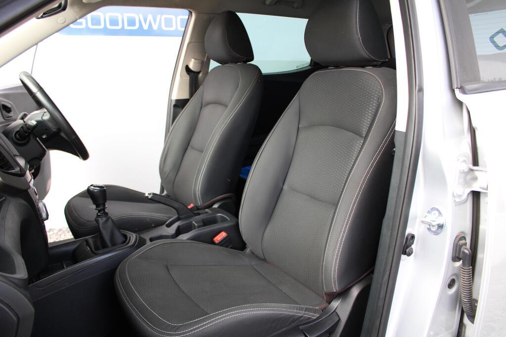 2022 MAHINDRA XUV300, Silver, 56128Kms, Manual, SUV, Diesel, R239 900, Wingfield Motors Goodwood
