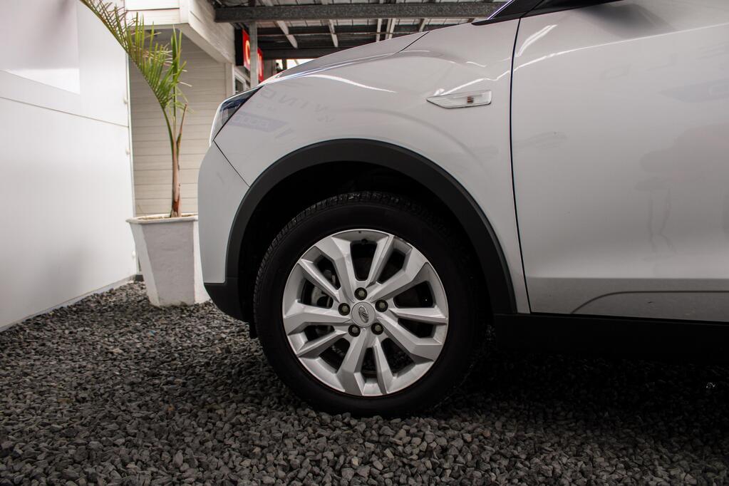 2022 MAHINDRA XUV300, Silver, 56128Kms, Manual, SUV, Diesel, R239 900, Wingfield Motors Goodwood
