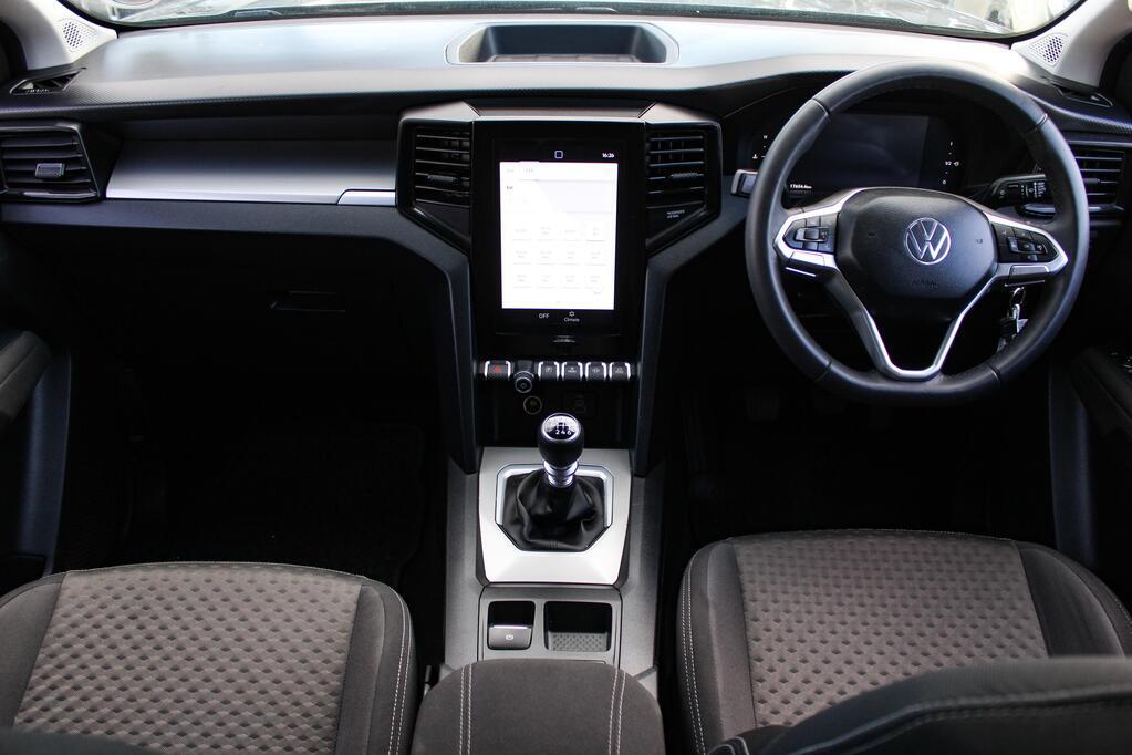 VOLKSWAGEN AMAROK - Image 13