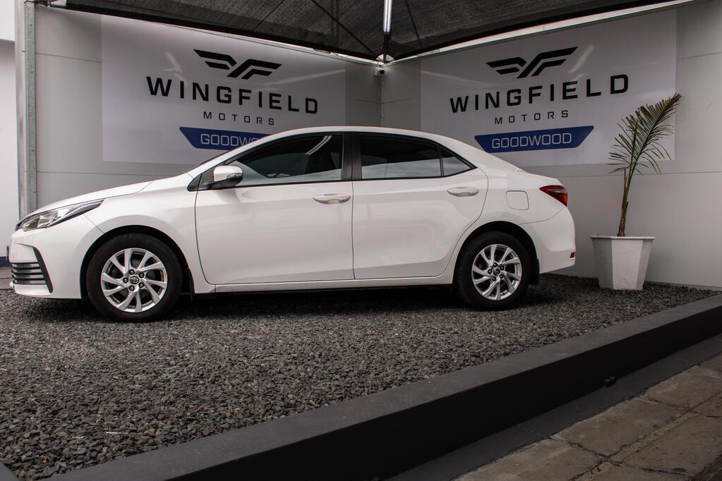 TOYOTA COROLLA - Image 2