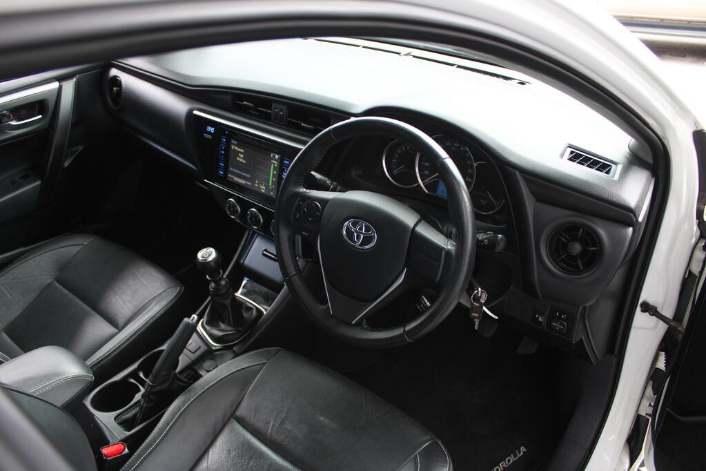 TOYOTA COROLLA - Image 7