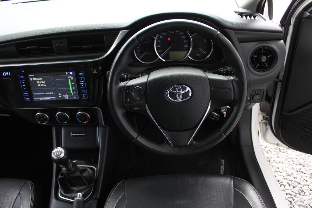 TOYOTA COROLLA - Image 9