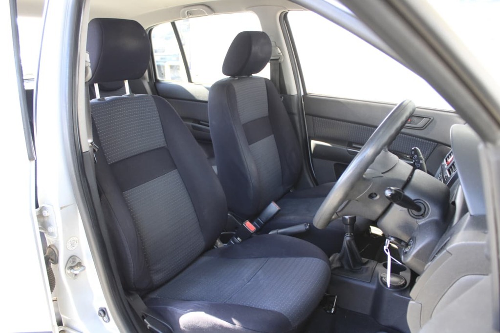 2010 HYUNDAI GETZ, Silver, 172878Kms, Manual, Hatchback, Petrol, R89 995, Goodwood