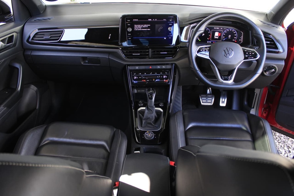 2022 VOLKSWAGEN T-ROC, Red, 78500Kms, Automatic, SUV, Petrol, R479 995, Wingfield Motors Goodwood