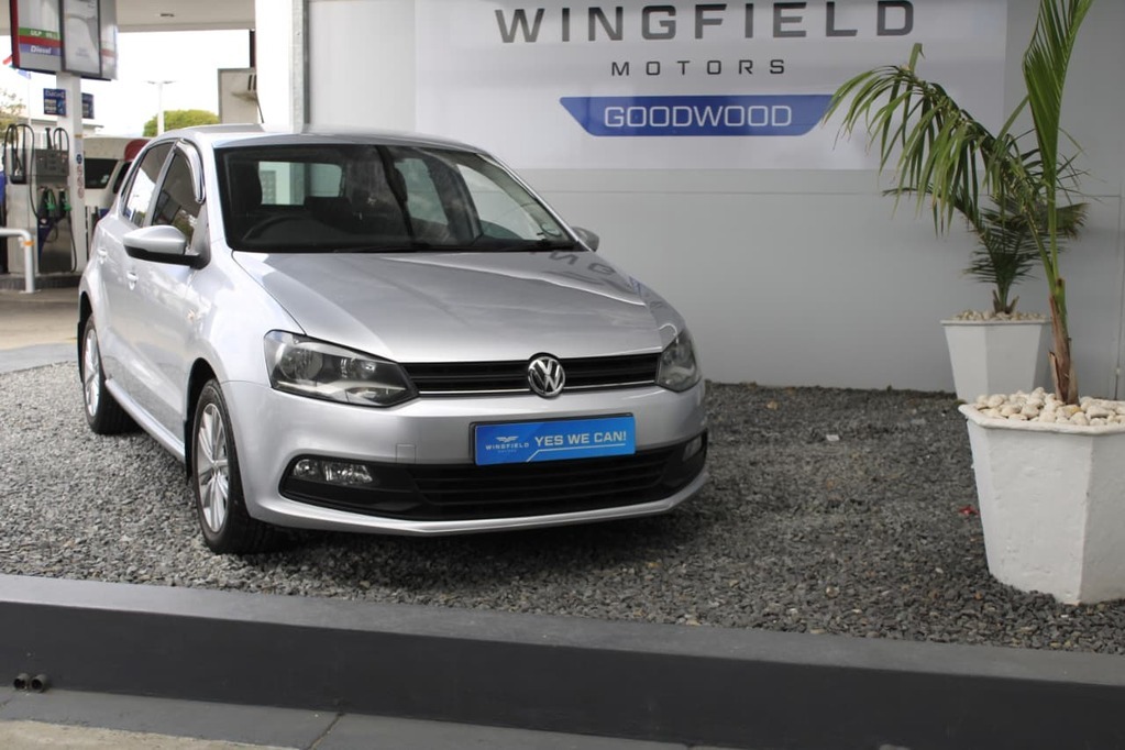 2021 VOLKSWAGEN POLO VIVO, White, 146726Kms, Manual, Hatchback, Petrol, R199 995, Goodwood