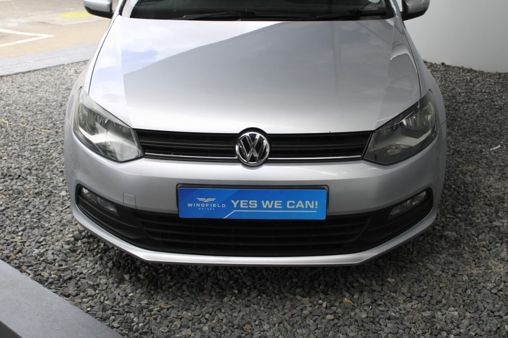 2021 VOLKSWAGEN POLO VIVO, White, 146726Kms, Manual, Hatchback, Petrol, R199 995, Goodwood
