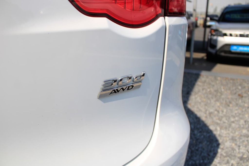 2018 JAGUAR F-PACE, White, 115568Kms, Automatic, , Diesel, R399 995, Goodwood