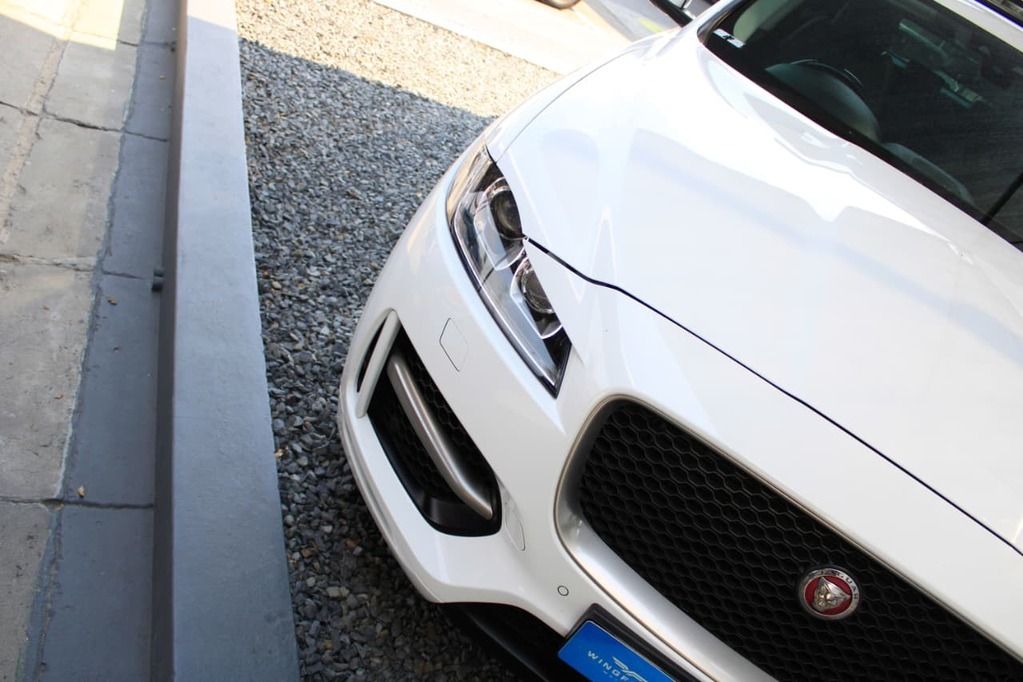 2018 JAGUAR F-PACE, White, 115568Kms, Automatic, , Diesel, R399 995, Goodwood