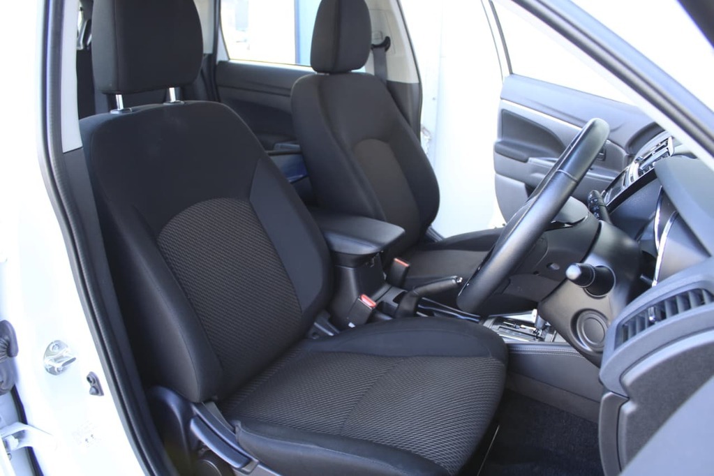 2023 MITSUBISHI ASX, White, 45775Kms, Automatic, , Petrol, R299 995, Goodwood