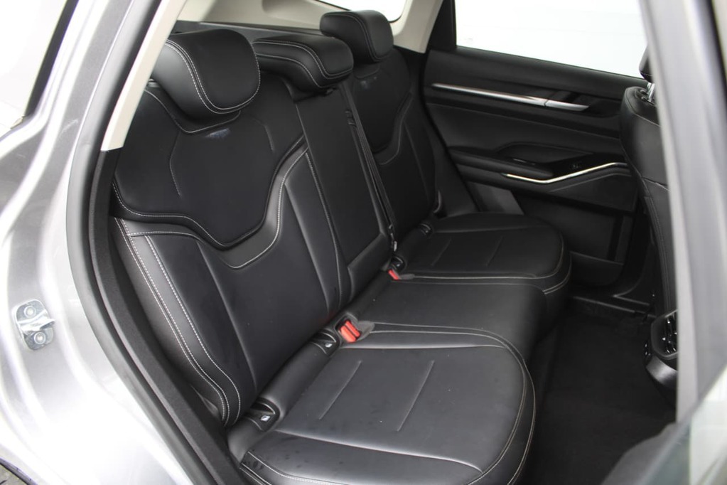 2024 HAVAL H6, Silver, 31694Kms, Automatic, , Petrol, R399 995, Goodwood