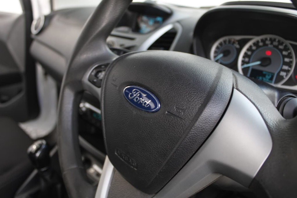 2018 FORD FIGO, White, 115746Kms, Manual, Hatchback, Petrol, R139 995, Wingfield Motors Goodwood
