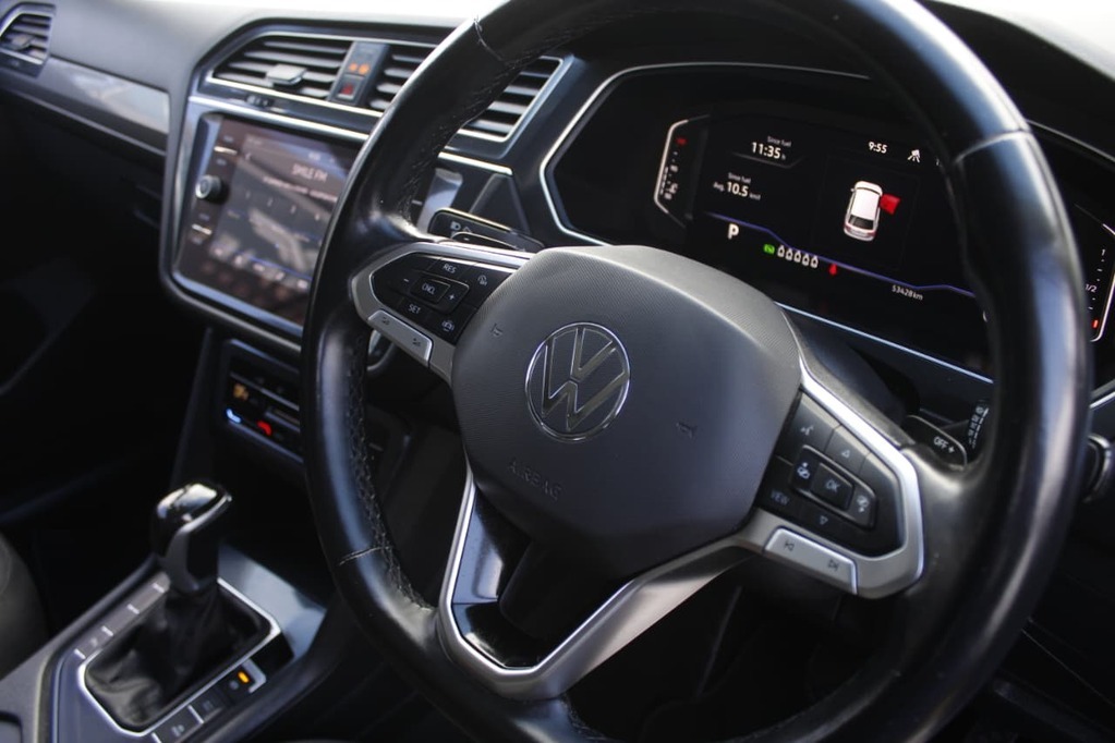 2022 VOLKSWAGEN TIGUAN, White, 53423Kms, Automatic, SUV, Petrol, R469 995, Goodwood