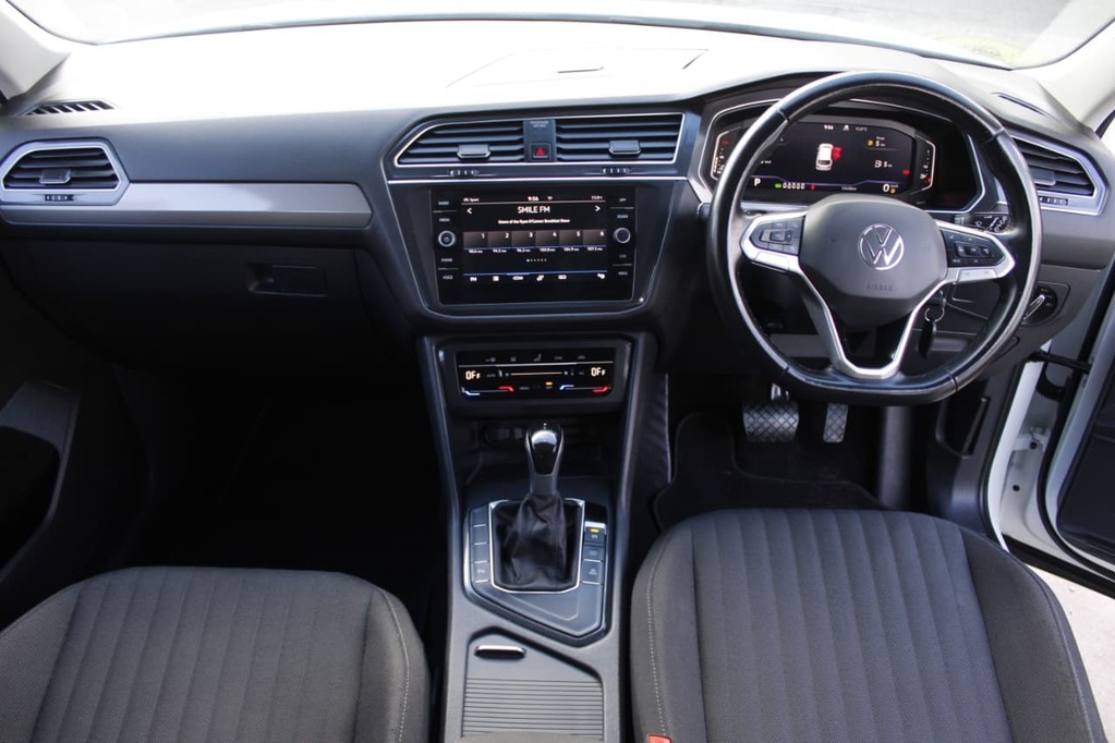 2022 VOLKSWAGEN TIGUAN, White, 53423Kms, Automatic, SUV, Petrol, R469 995, Goodwood