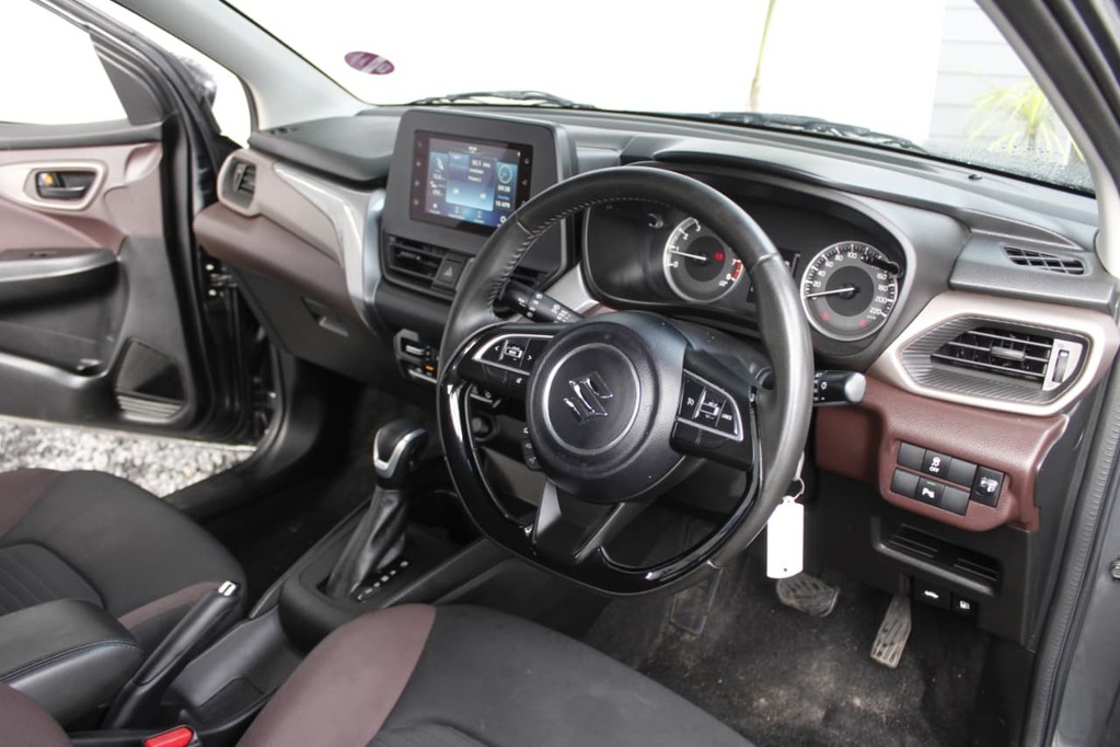 2024 SUZUKI FRONX, Grey, 50521Kms, Automatic, , Petrol, R274 995, Goodwood