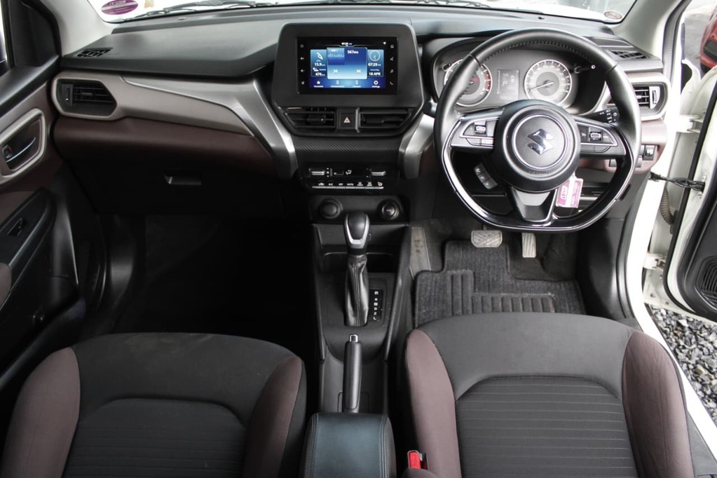 2024 SUZUKI FRONX, White, 52288Kms, Automatic, , Petrol, R274 995, Goodwood