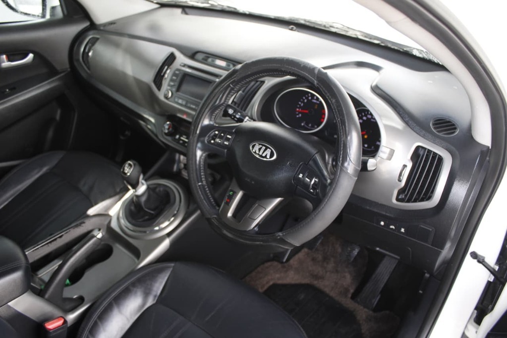 2014 KIA SPORTAGE, White, 170742Kms, Manual, SUV, Diesel, R159 995, Goodwood