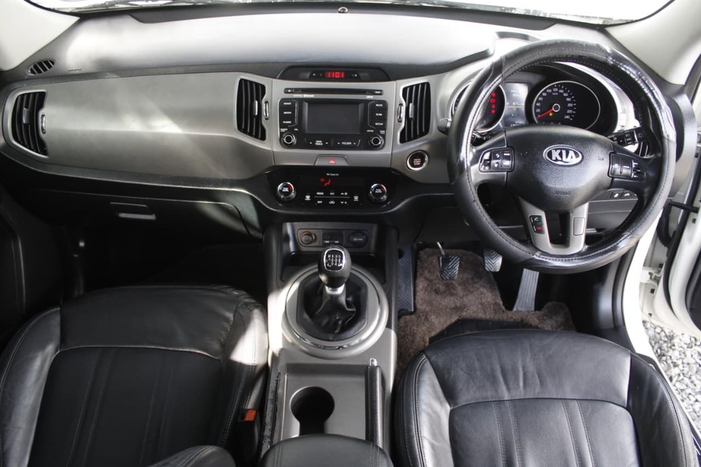 2014 KIA SPORTAGE, White, 170742Kms, Manual, SUV, Diesel, R159 995, Goodwood
