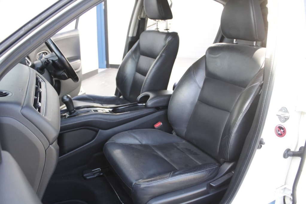 2016 HONDA HR-V, White, 152111Kms, Automatic, Hatchback, Petrol, R189 995, Goodwood
