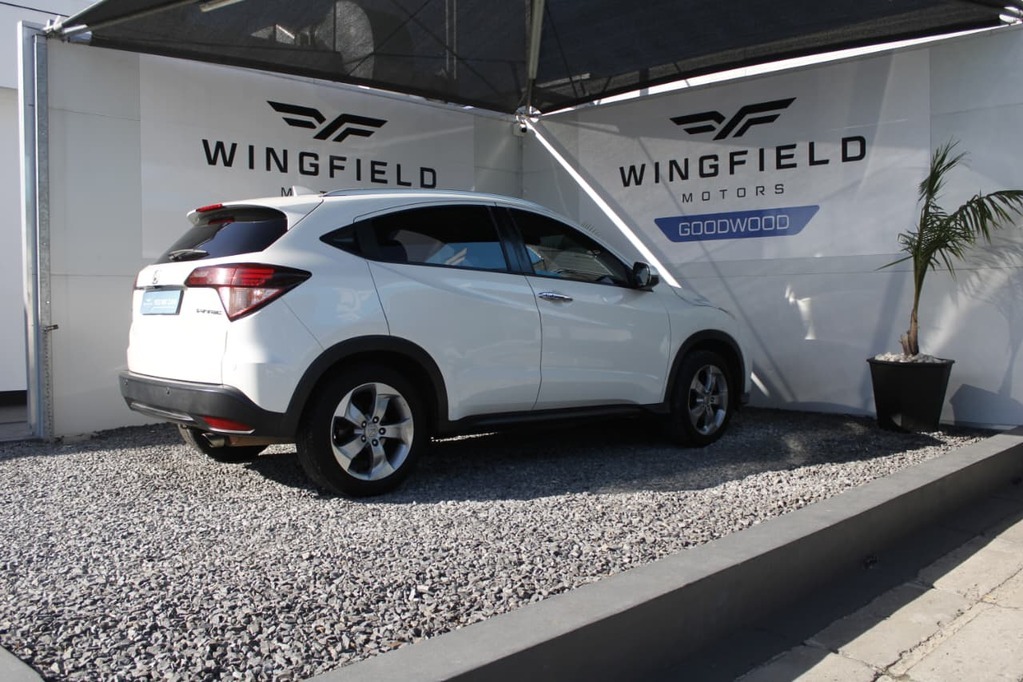 2016 HONDA HR-V, White, 152111Kms, Automatic, Hatchback, Petrol, R189 995, Goodwood