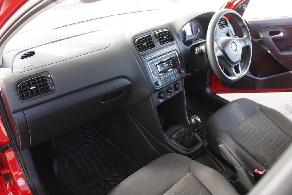 2018 VOLKSWAGEN POLO VIVO, Red, 112365Kms, Manual, , Petrol, R159 995, Goodwood