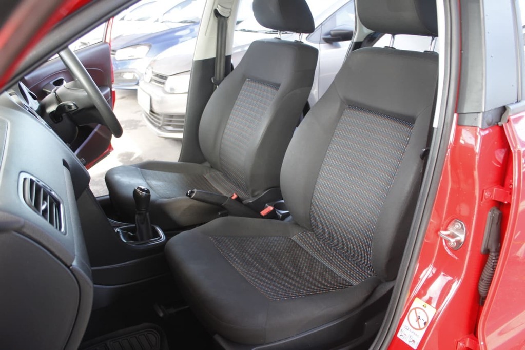2018 VOLKSWAGEN POLO VIVO, Red, 112365Kms, Manual, , Petrol, R159 995, Goodwood