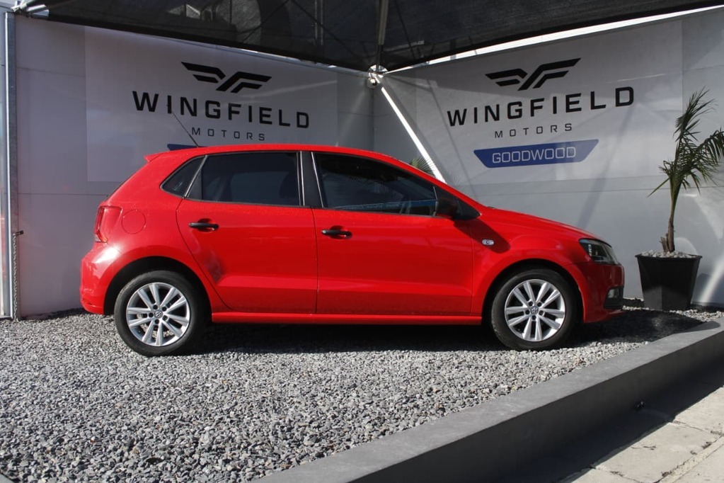2018 VOLKSWAGEN POLO VIVO, Red, 112365Kms, Manual, , Petrol, R159 995, Goodwood