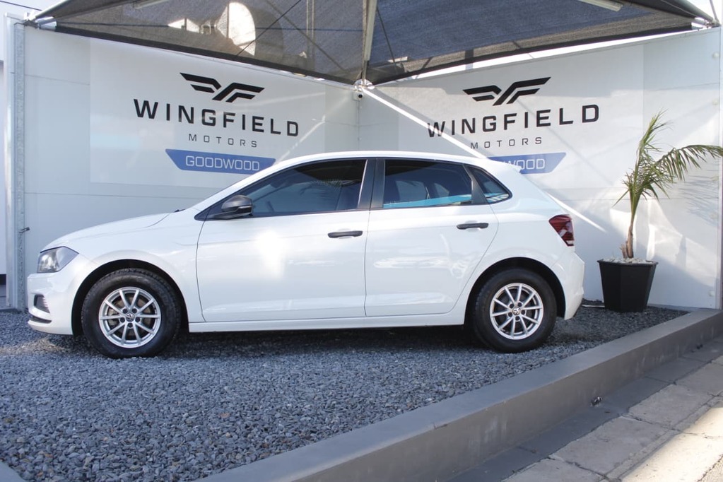 2020 VOLKSWAGEN POLO, White, 123336Kms, Manual, , Petrol, R189 900, Goodwood