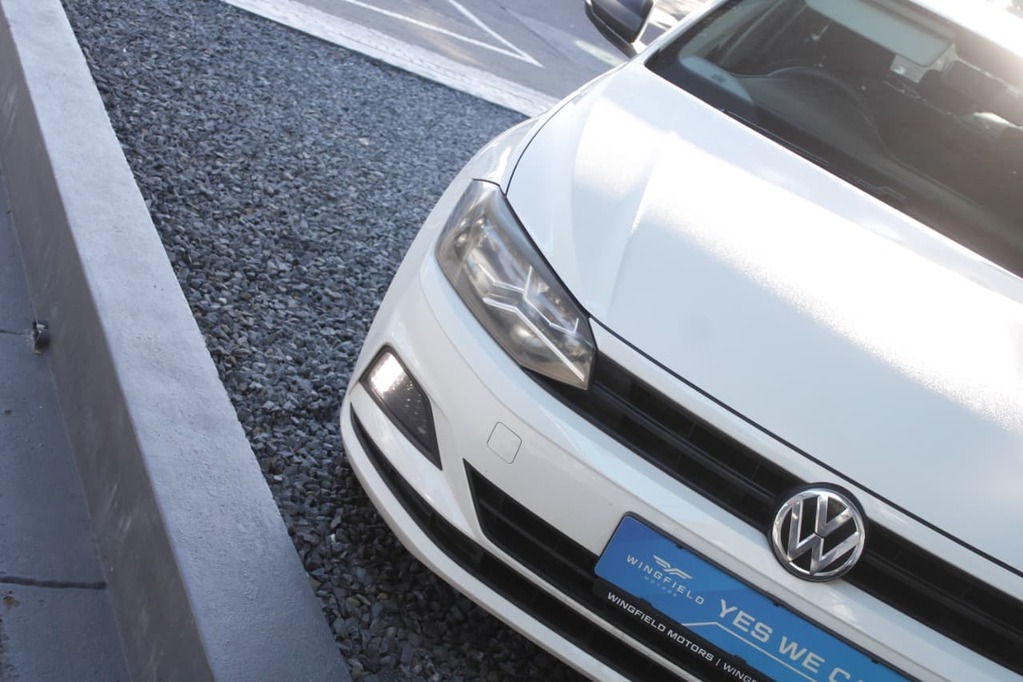 2020 VOLKSWAGEN POLO, White, 123336Kms, Manual, , Petrol, R189 900, Goodwood