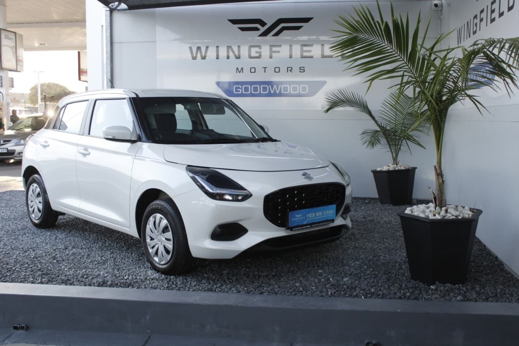 2025 SUZUKI SWIFT, White, 20588Kms, Manual, , Petrol, R209 995, Wingfield Motors Goodwood