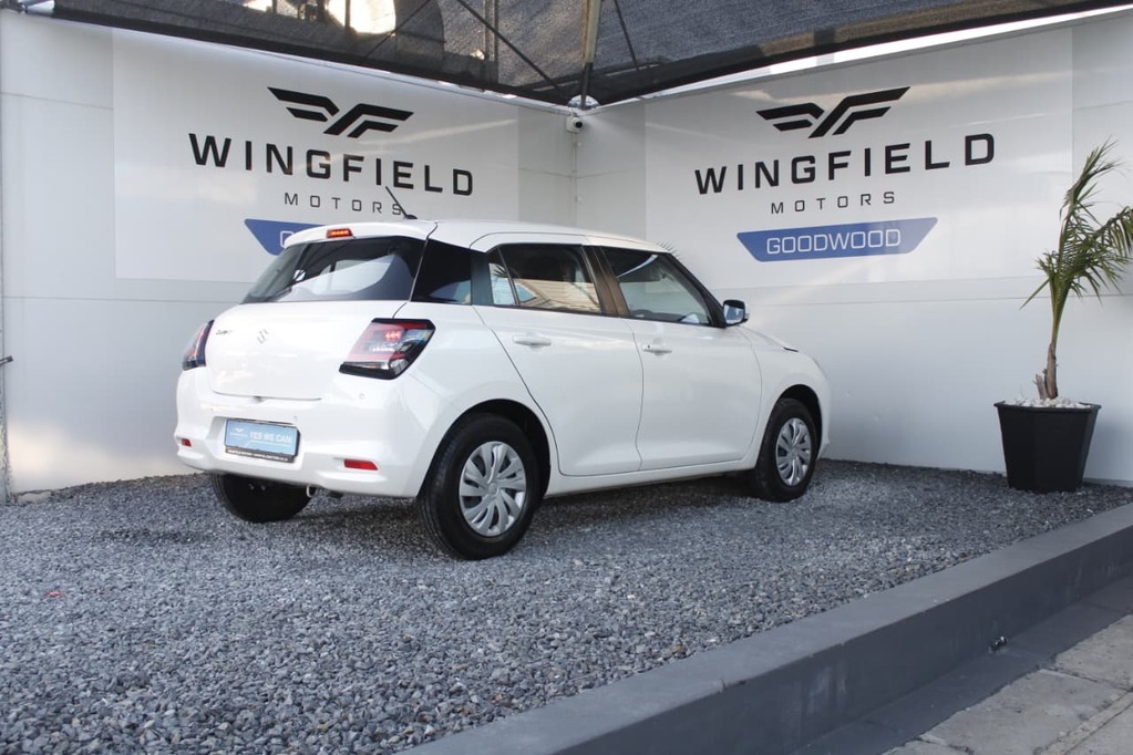2025 SUZUKI SWIFT, White, 20588Kms, Manual, , Petrol, R209 995, Wingfield Motors Goodwood