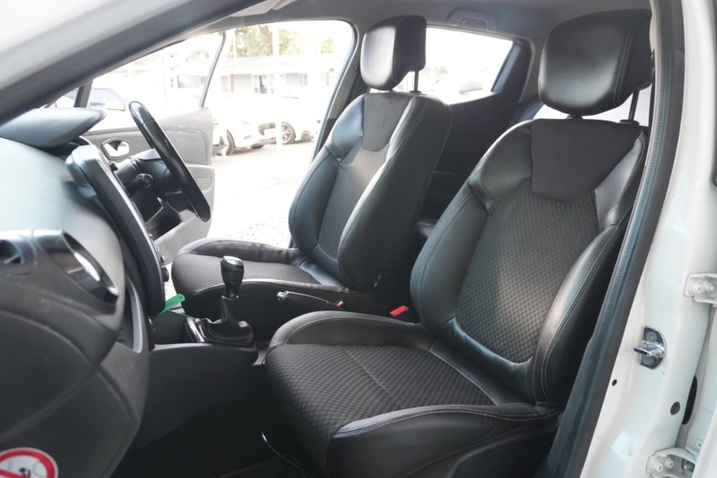 2018 RENAULT CLIO IV, White, 145000Kms, Manual, Hatchback, Petrol, R119 995, Goodwood