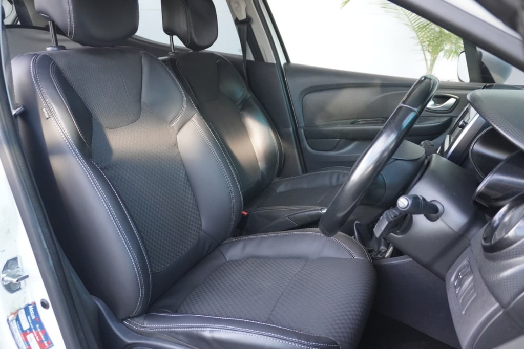 2018 RENAULT CLIO IV, White, 145000Kms, Manual, Hatchback, Petrol, R119 995, Goodwood