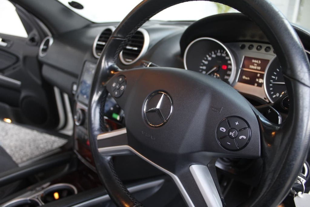 2010 MERCEDES-BENZ M CLASS, White, 186698Kms, Automatic, SUV, Diesel, R199 995, Goodwood