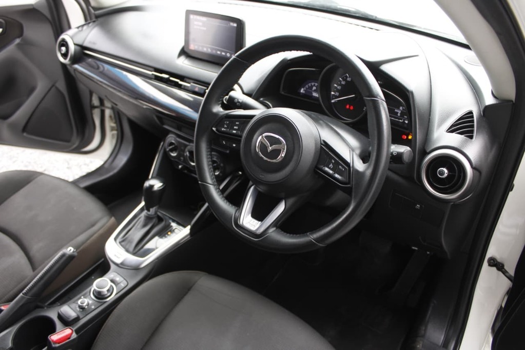 2022 MAZDA MAZDA 2, White, 78574Kms, Automatic, , Petrol, R229 995, Goodwood