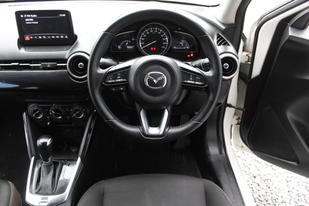 2022 MAZDA MAZDA 2, White, 78574Kms, Automatic, , Petrol, R229 995, Goodwood