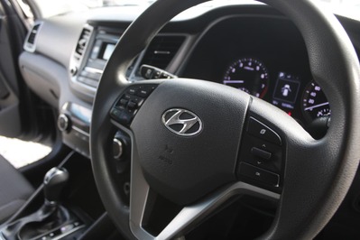 2017 HYUNDAI TUCSON, Grey, 122525Kms, Automatic, SUV, Petrol, R209 995, Wingfield Motors Goodwood