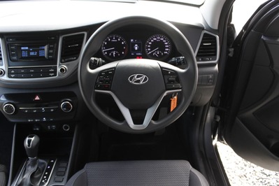 2017 HYUNDAI TUCSON, Grey, 122525Kms, Automatic, SUV, Petrol, R209 995, Wingfield Motors Goodwood