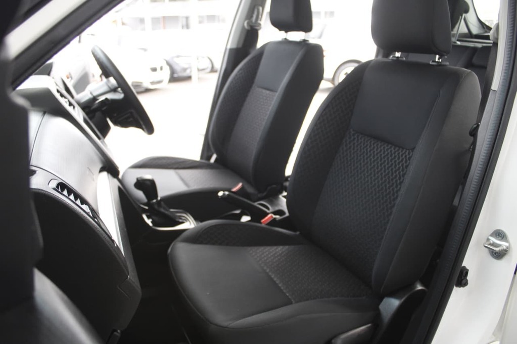 2021 TOYOTA URBAN CRUISER, White, 89391Kms, Automatic, SUV, Petrol, R239 995, Goodwood