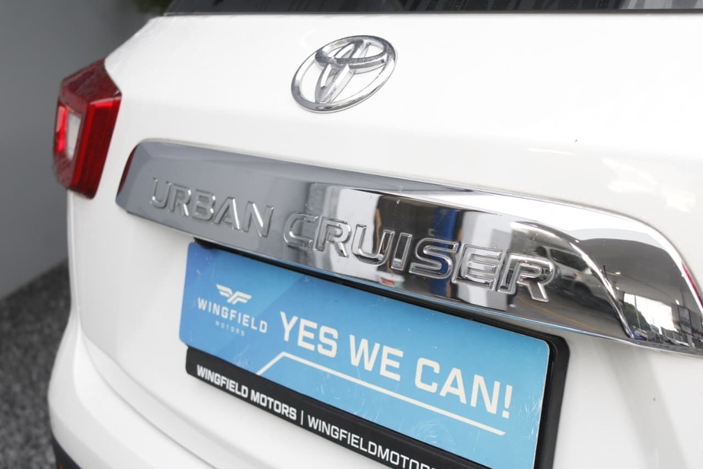 2021 TOYOTA URBAN CRUISER, White, 89391Kms, Automatic, SUV, Petrol, R239 995, Goodwood