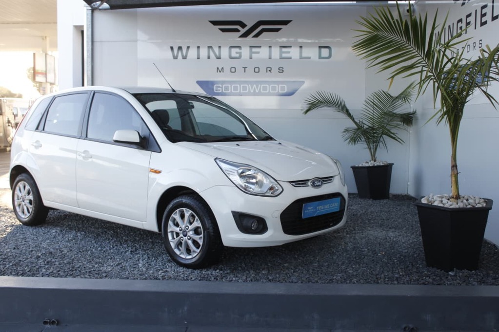2015 FORD FIGO, White, 136240Kms, Manual, Hatchback, Petrol, R99 995, Wingfield Motors Goodwood