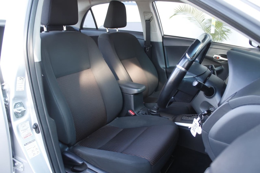 2019 TOYOTA COROLLA QUEST, Silver, 72584Kms, Automatic, Sedan, Petrol, R159 995, Goodwood